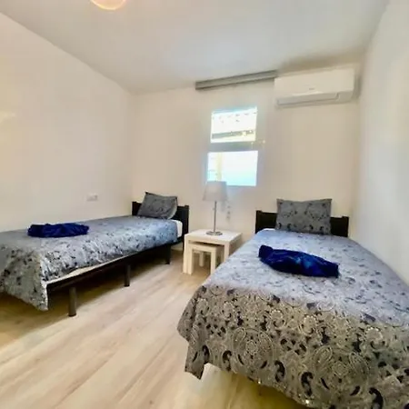 Marinos 36 Puerto del Carmen (Lanzarote)