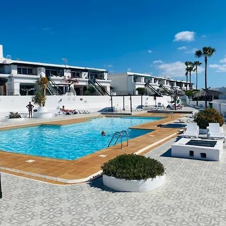 Apartman Marinos 36 *